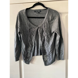 Gray Forever 21 cardigan with a v-neck and buttons.